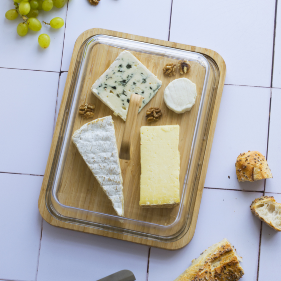 Plateau à Fromage Bambou Avec 4 Couteaux & Tiroirs - Planche Charcuterie 33x33cm - Idéal Apéritif