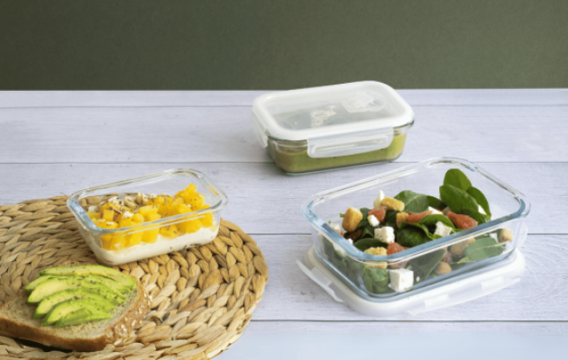 Peut-on mettre un plat en verre au congélateur ?